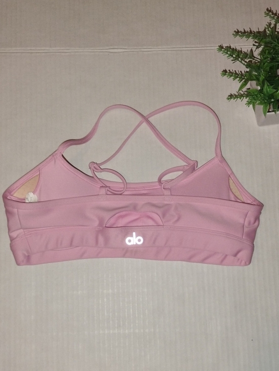 ALO Yoga Other - ALO Yoga Airlift Intrigue Bra. Women's size Small. Pink in color.